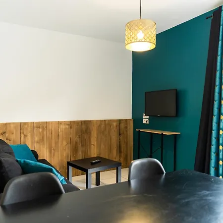 Chais De L'epinay * Le Bignon