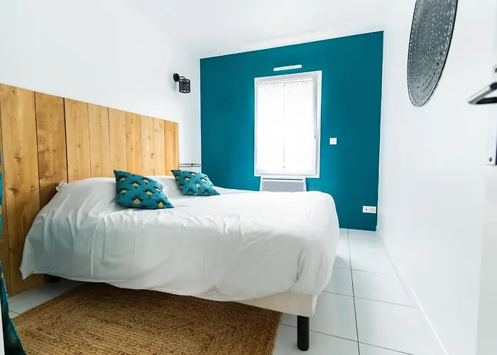 Chais De L'epinay Le Bignon